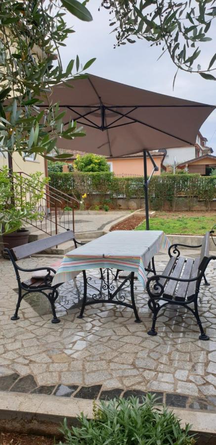 Apartman Lena Пула Екстер'єр фото